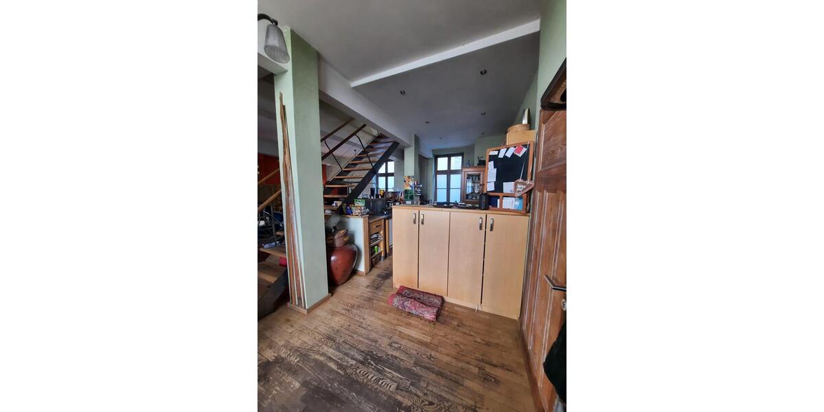 Freistehendes Einfamilienhaus mit Garten in Düsseldorf Heerdt 7 zimmer