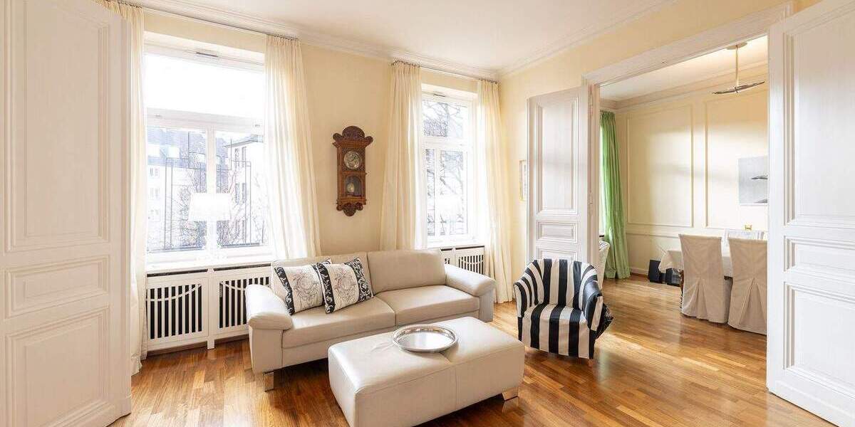 * Altbau-Schmuckstück mit Seele in ruhiger & beliebter Lage * 3 zimmer