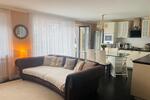 Von Privat! Ruhige und stilvolle Wohnung mit Balkon nahe Rhein.
