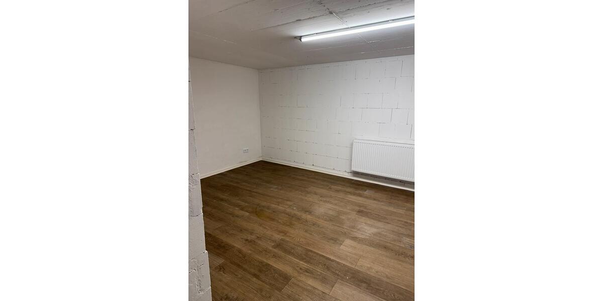 Garagen / Stellplätze Düsseldorf Stadtbezirk 2 - 375&euro; | Angebot:26603325