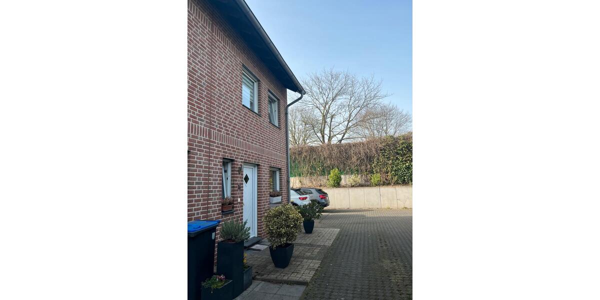 Reihenhaus Moers Schwafheim - 5 Zimmer, 114 m&sup2;, 435.000&euro; | Angebot:25483488