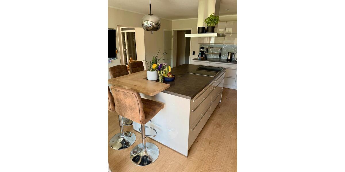 Etagenwohnung Solingen Aufderhöhe - 4 Zimmer, 135 m&sup2;, 499.000&euro; | Angebot:27440014