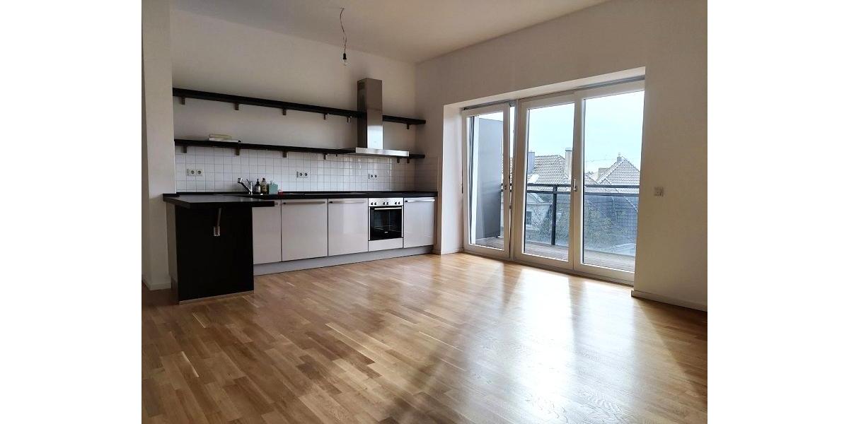 Etagenwohnung Düsseldorf Heerdt - 2 Zimmer, 72 m&sup2;, 1.467&euro; | Angebot:24674056
