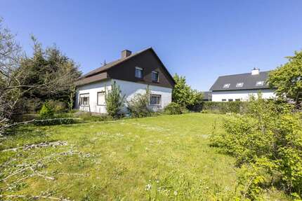 Grundstück zu verkaufen in Neuss 585.000 € 853 m²