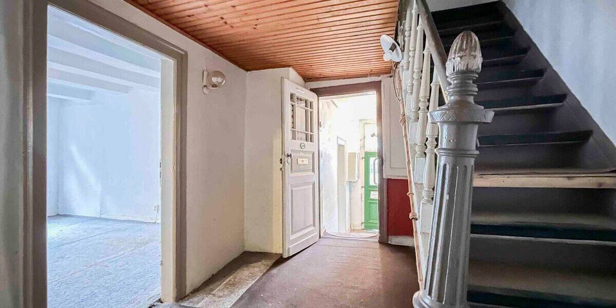 Einfamilienhaus Solingen Gräfrath - 6 Zimmer, 160.000&euro; | Angebot:26876045