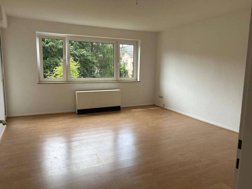 schöne, gutgeschnittene 3 Raum Wohnung in Essen Süd