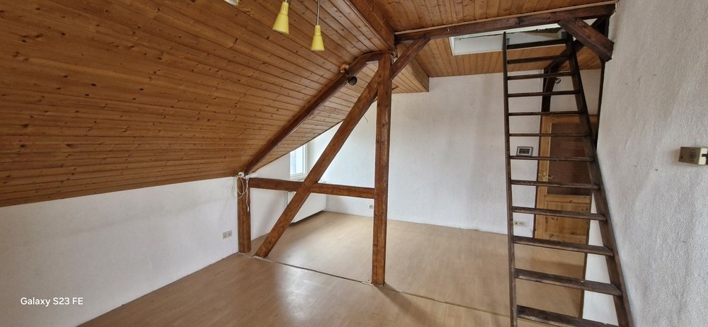 Doppelhaushälfte mit Garagenhof und kleinem Garten in Remscheid-Lennep zimmer