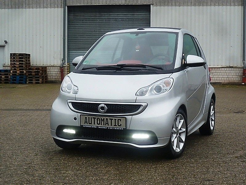 Smart ForTwo 84.000 km 7.399 € Düsseldorf 40470
