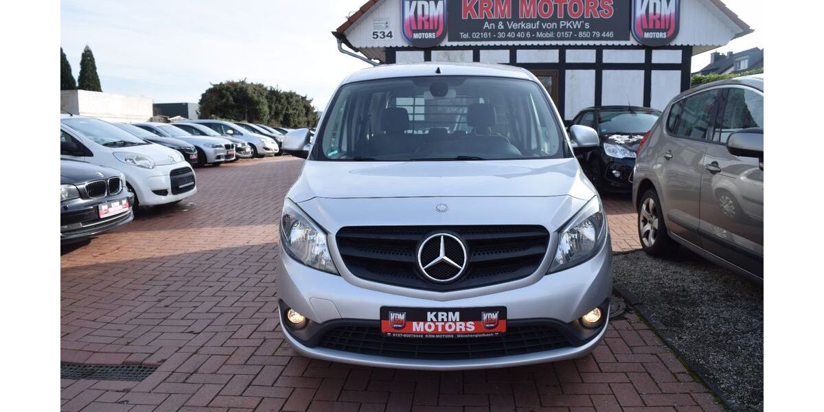 Mercedes-Benz Citan 182.000 km 7.490 &euro; Mönchengladbach 41066