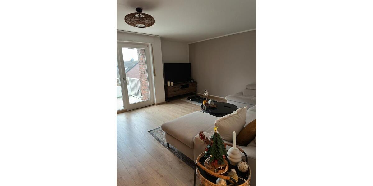 Etagenwohnung Duisburg Rheinhausen - 4 Zimmer, 102 m&sup2;, 297.500&euro; | Angebot:25170644