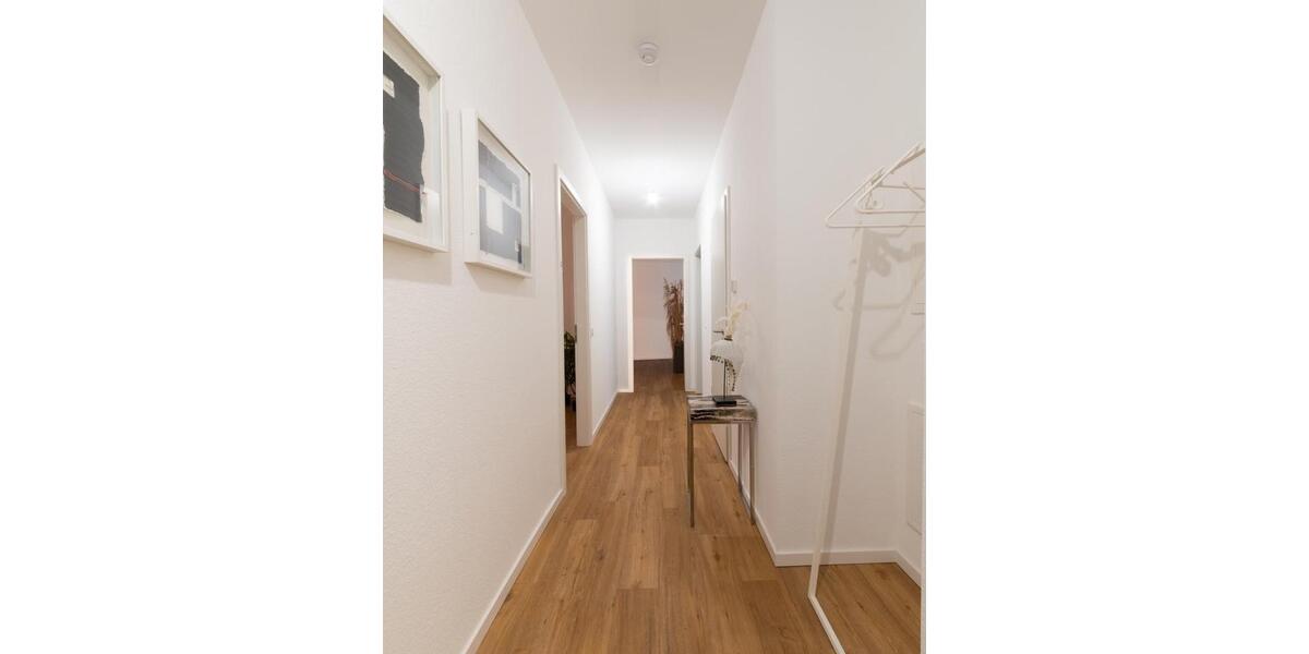 Bezugsfertige Wohnung - Einfach Möbel rein und Füße hoch! 3 zimmer