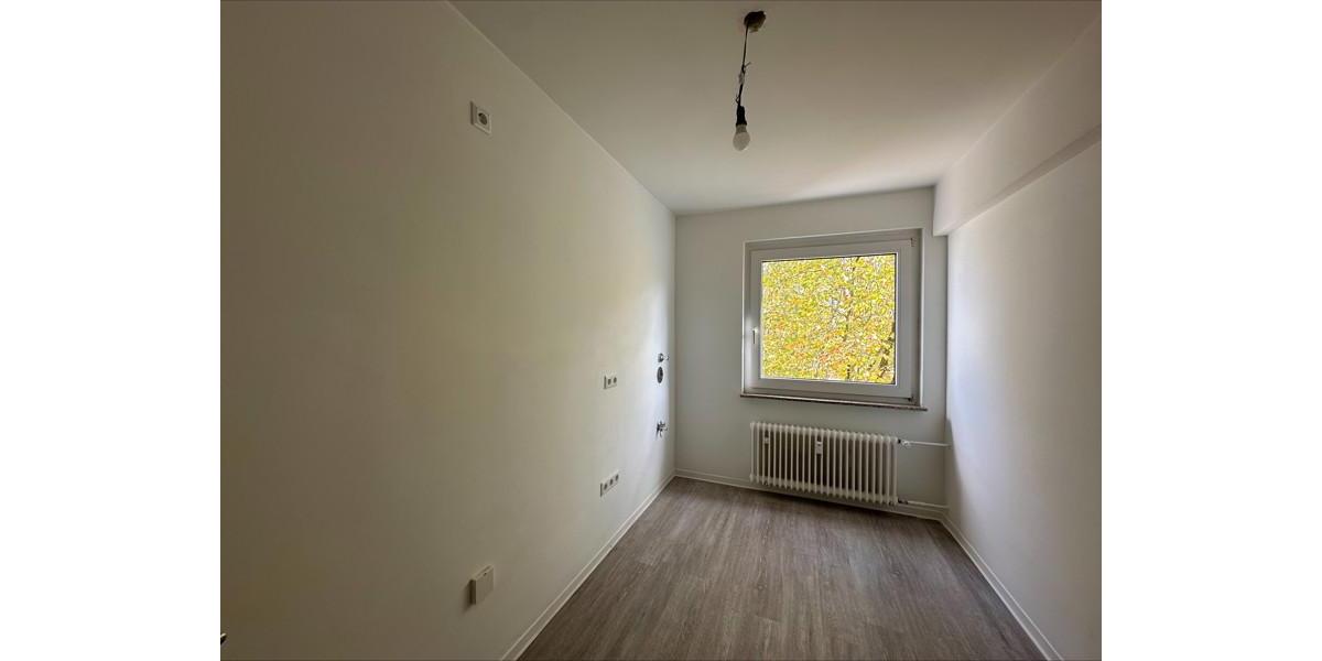 Schöne 3-Zimmer-Wohnung mit Balkon! zimmer