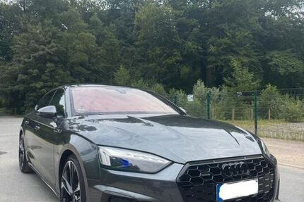 Audi A5 83.000 km 22.500 &euro; Düsseldorf 40476