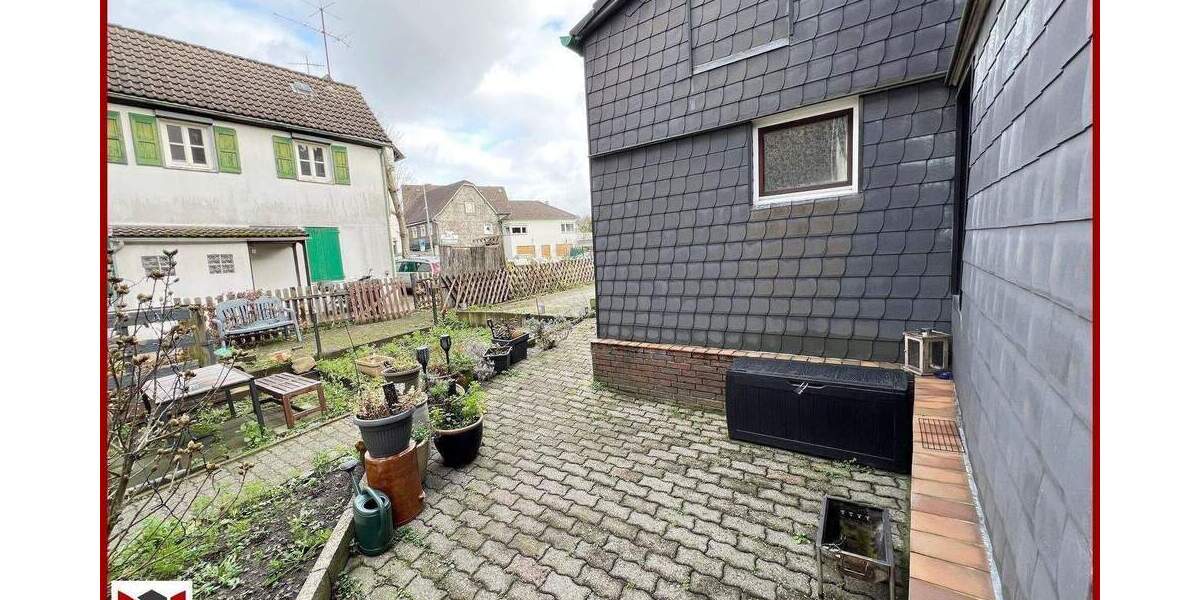 Wohnliches Zuhause in zentraler Lage von Leichlingen - ideal auch für Familien - kompakt und pflegeleicht 8 zimmer