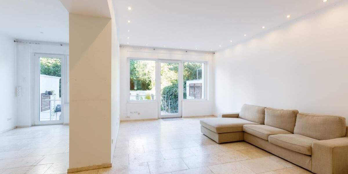 Mehrfamilienhaus der Jahrhundertwende im Zooviertel 1 zimmer