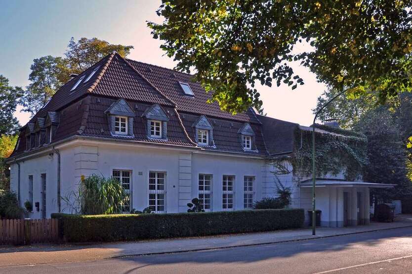 Büro in Essen 993.900 € 726.86 m² zimmer