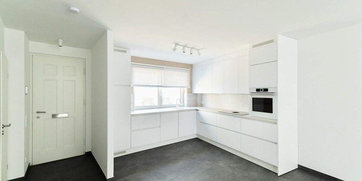 Mehrfamilienhaus, Wohnhaus Hilden - 3 Zimmer, 122 m&sup2;, 2.340&euro; | Angebot:23958854