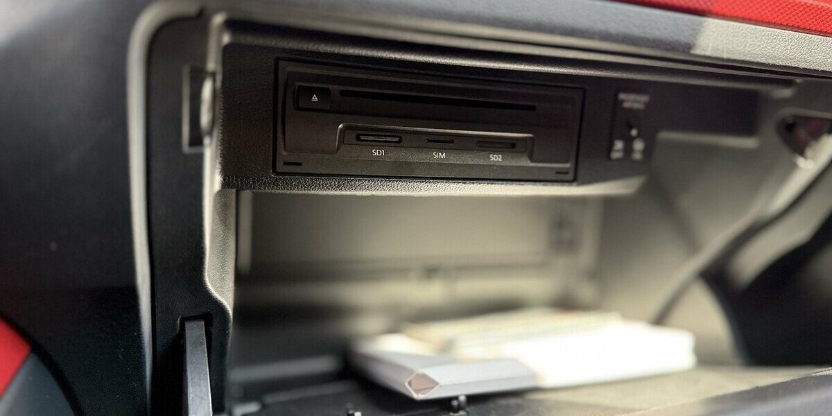 Audi Q2 35 TDI Sport / S Line / KeylessGO / AHK 55.000 km 24.680 &euro; Mönchengladbach 41066