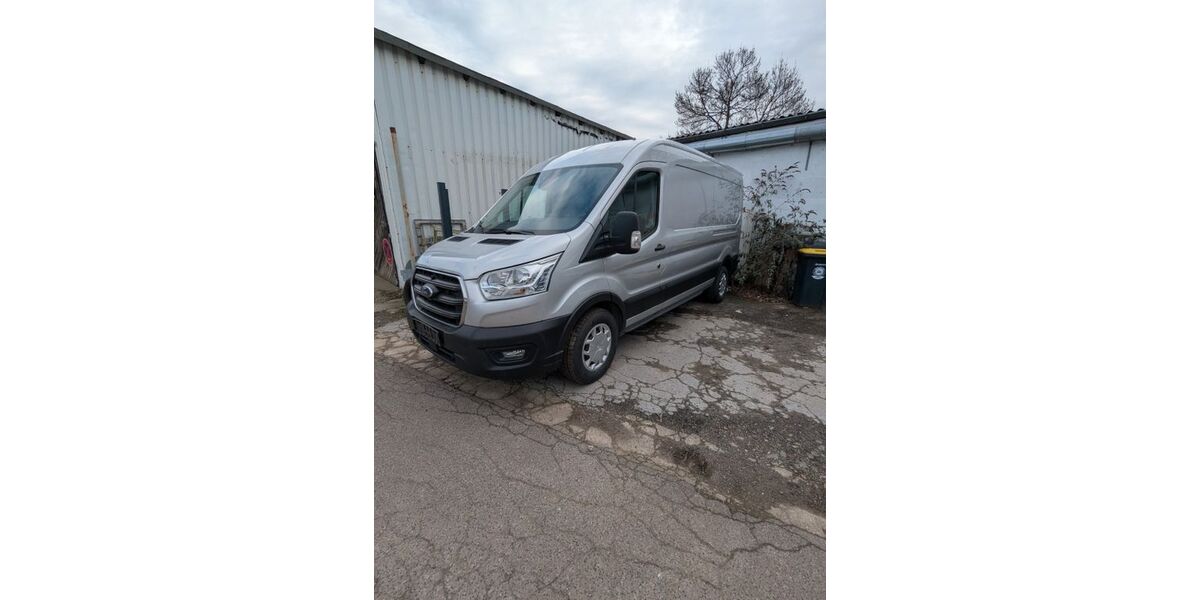 Ford Transit 78.600 km 23.499 &euro; Düsseldorf 40549