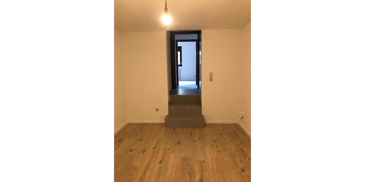 1 Zimmer Apartment mit Nutzraum in Wülfrath zu vermieten 1 zimmer