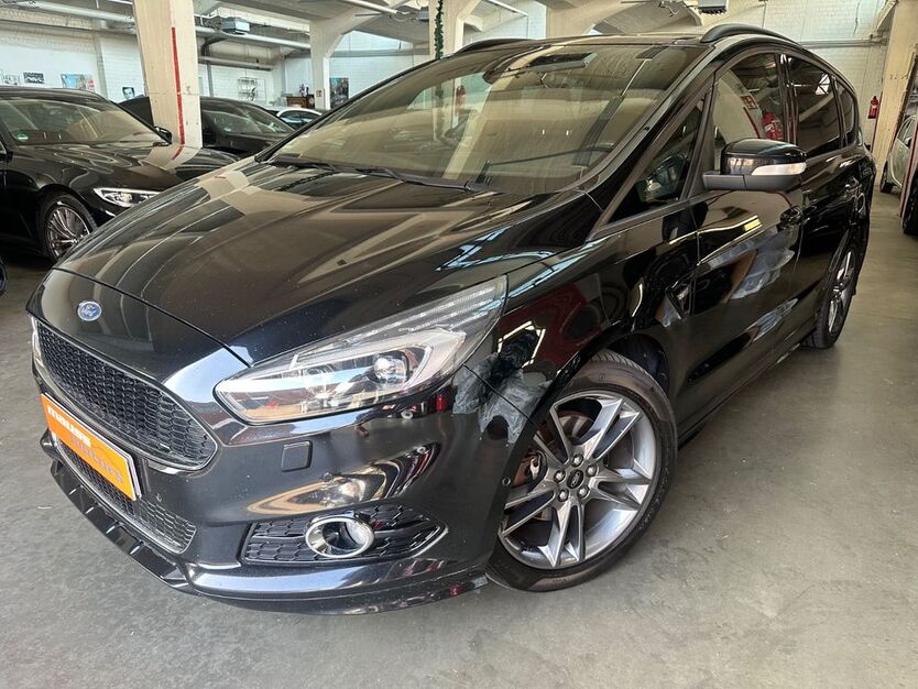 Ford S-Max 149.800 km 17.880 € Düsseldorf 40549
