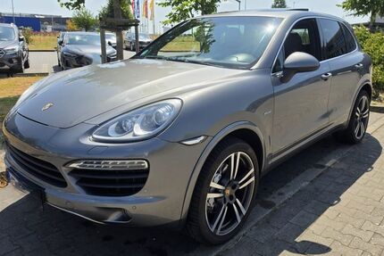 Porsche Cayenne 296.000 km 18.990 &euro; Neuss 41462