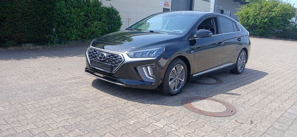 IONIQ