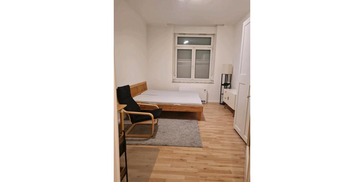 Erdgeschoßwohnung Düsseldorf Niederkassel - 1 Zimmer, 35 m&sup2;, 700&euro; | Angebot:25439049