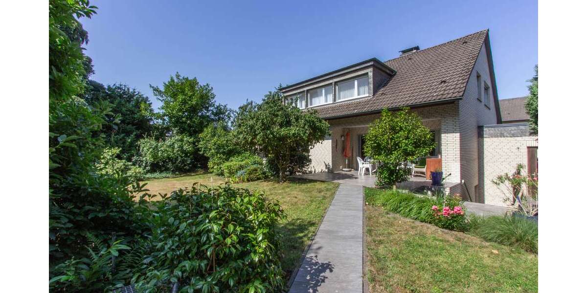 Einfamilienhaus Grevenbroich Neuenhausen - 8 Zimmer, 257 m&sup2;, 649.000&euro; | Angebot:24770859