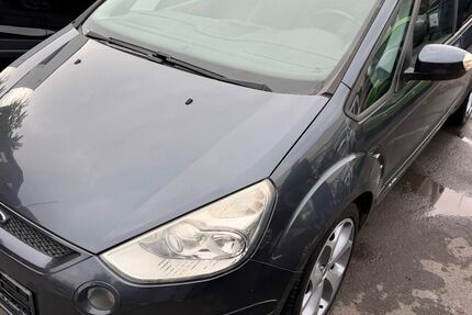 Ford S-Max 269.588 km 3.990 € Köln 50767