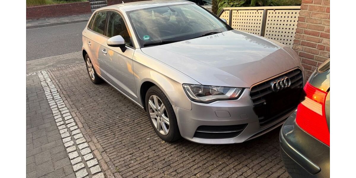 Audi A3 310.000 km 5.400 &euro; Viersen 41749