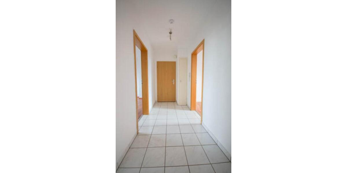 Dachgeschoßwohnung Oberhausen Alt-Oberhausen - 3.5 Zimmer, 66 m&sup2;, 470&euro; | Angebot:25648658