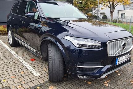 Volvo XC90 185.000 km 22.999 € wuppertal 42279