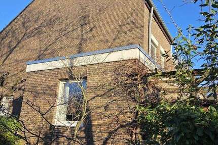 Haus Leverkusen Schlebusch - 4 Zimmer, 132 m&sup2;, 585.000&euro; | Angebot:23198307