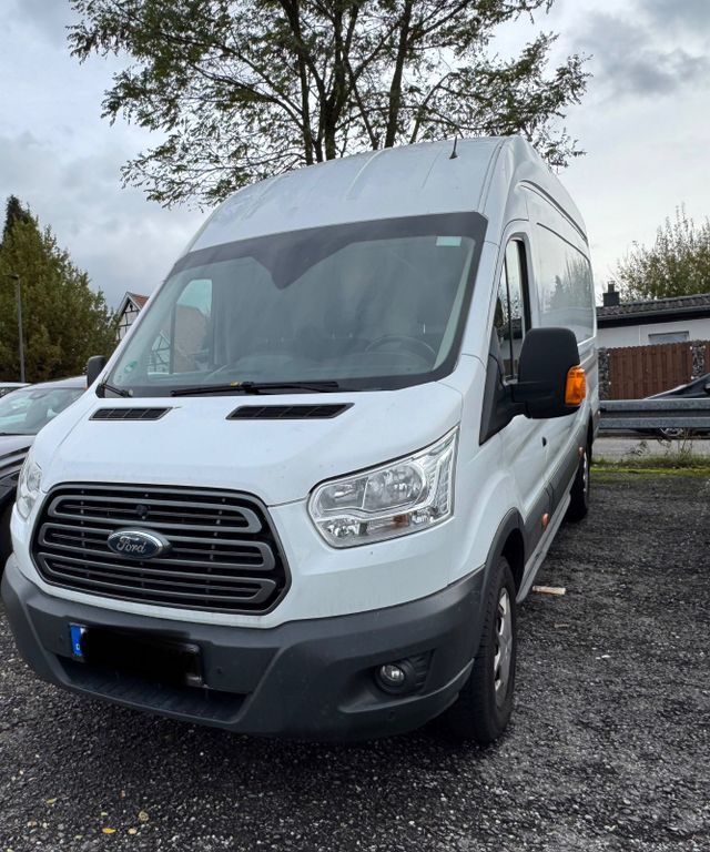 Ford Transit 261.814 km 10.200 € Mettmann 40822