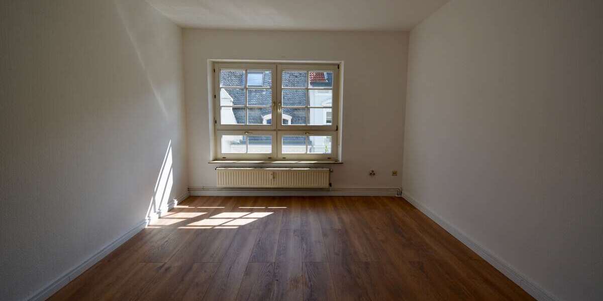 Etagenwohnung Mönchengladbach Rheydt - 4 Zimmer, 67 m&sup2;, 650&euro; | Angebot:27141777