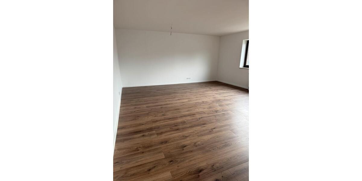 3-Zimmer-Wohnung in Moers-Mitte - Erstbezug nach Sanierung 3 zimmer