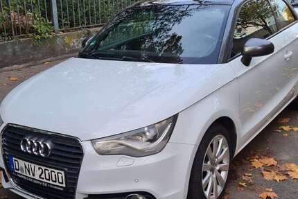 Audi A1 254.000 km 7.000 € Düsseldorf 40215