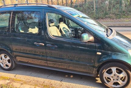 Mercedes-Benz Vaneo 154.120 km 4.650 &euro; Solingen 42699