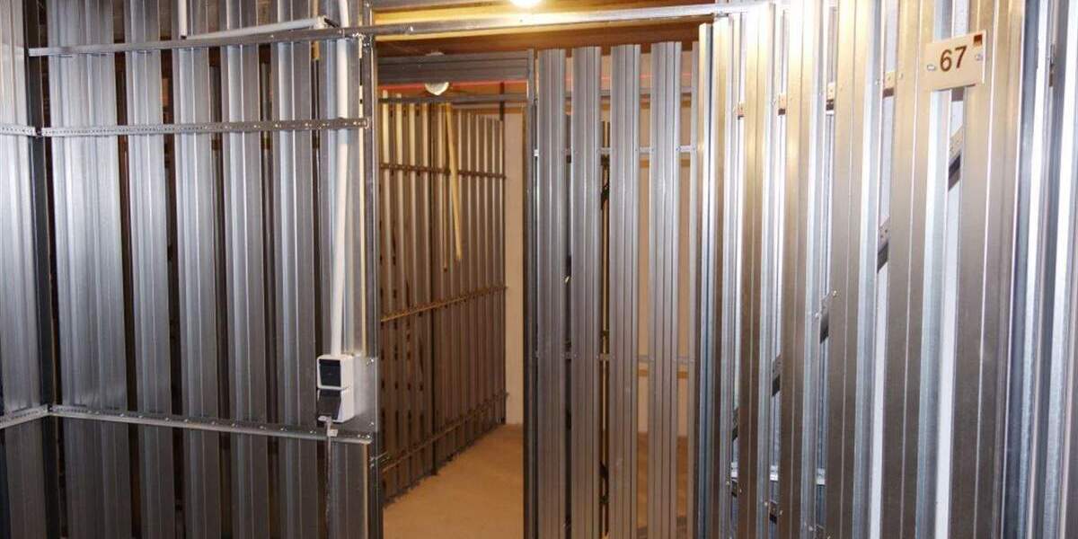 2 Zimmer Erdgeschosswohnung mit großzügigem Wohnambiente, EBK und Terrasse - Duschbad barrierefrei 2 zimmer