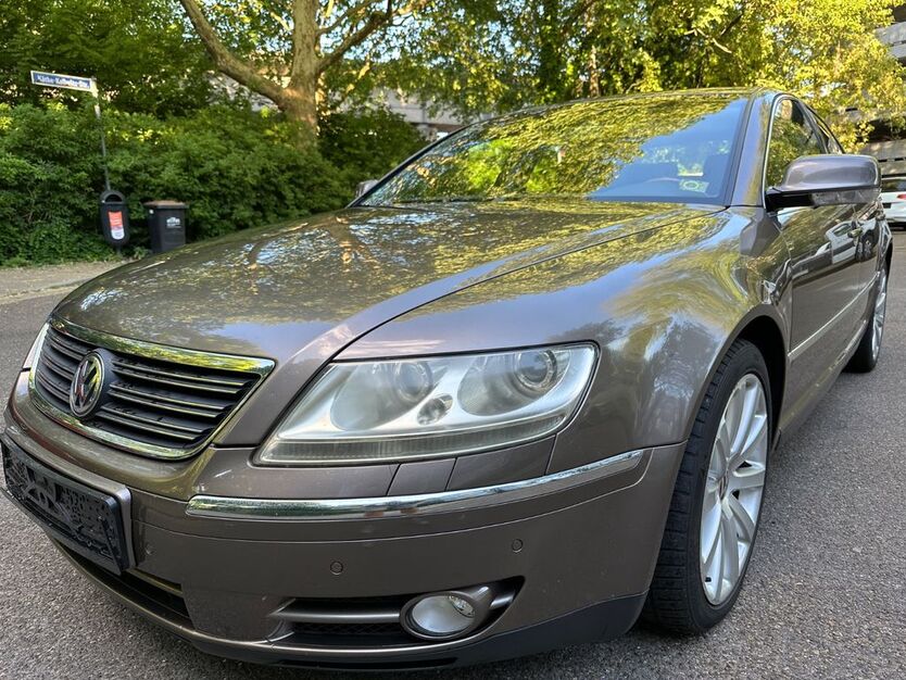 VW Phaeton 227.246 km 3.100 € Essen 45276