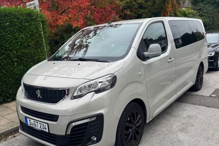 Peugeot Expert 190.000 km 14.900 € Düsseldorf 40470