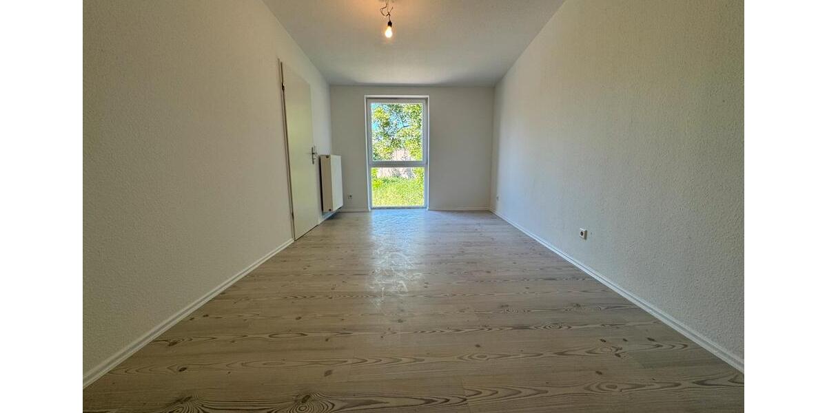 Stilvolle 2,5-Zimmer-Wohnung – frisch renoviert & sofort bezugsfrei! 2.5 zimmer