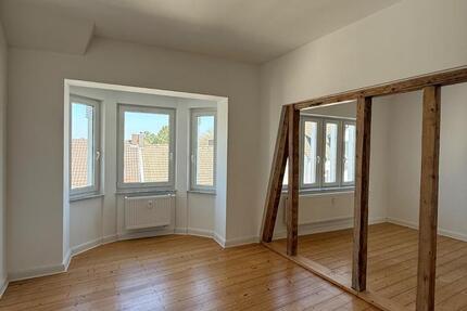 Wohnung Solingen Ohligs - 2 Zimmer, 130 m&sup2;, 1.500&euro; | Angebot:25793322