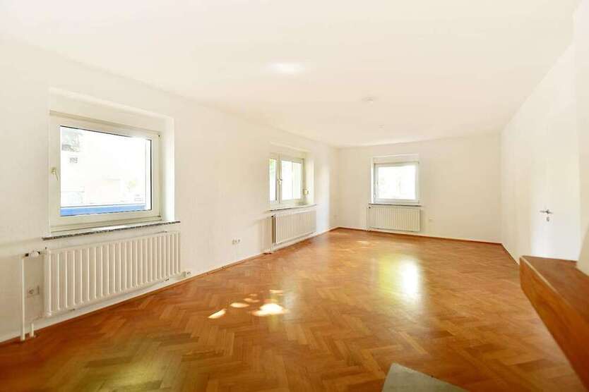 Wohnung zum Mieten in Essen 1.190 € 90 m²