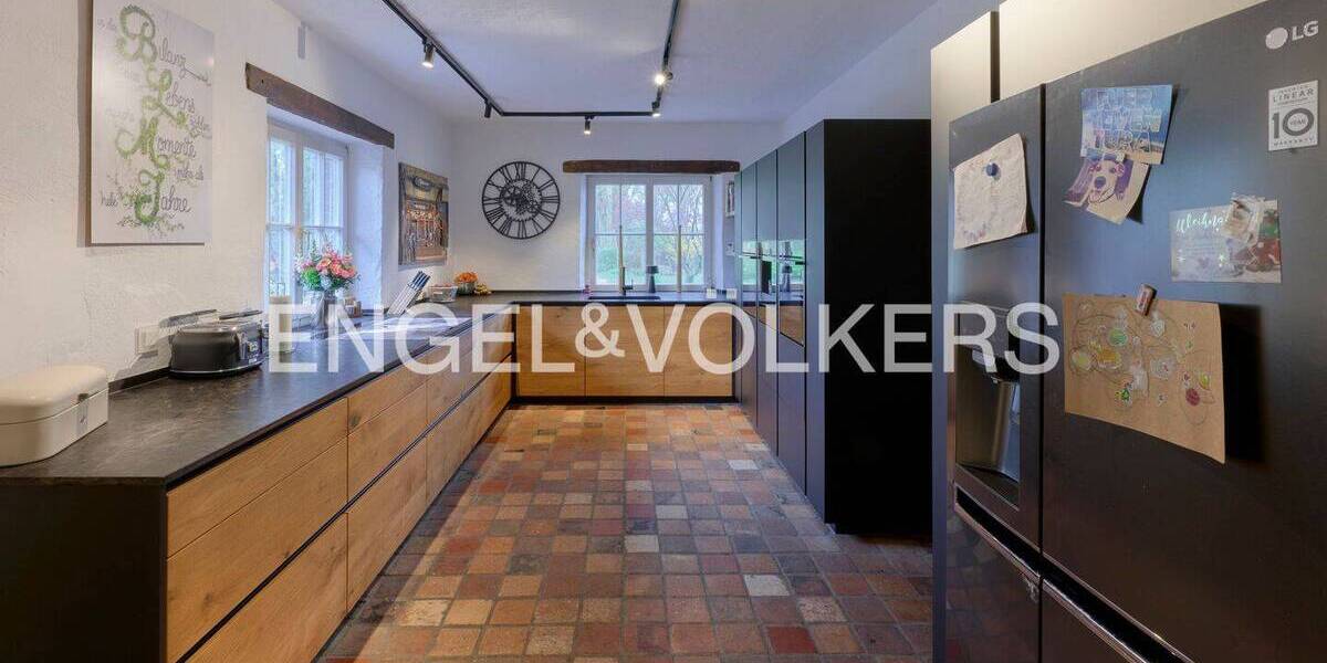 Einfamilienhaus Tönisvorst Vorst - 8 Zimmer, 644 m&sup2;, 3.250.000&euro; | Angebot:26894890
