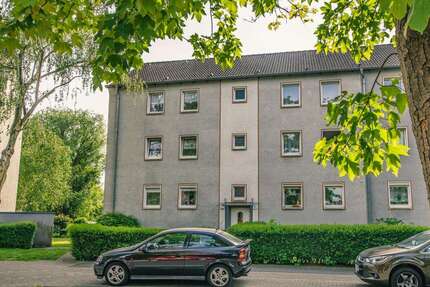 Wohnung zum Mieten in Oberhausen 359 € 38.39 m² 2.5 zimmer