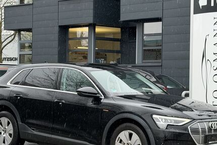 Audi e-tron 35.062 km 26.950 &euro; Krefeld 47805