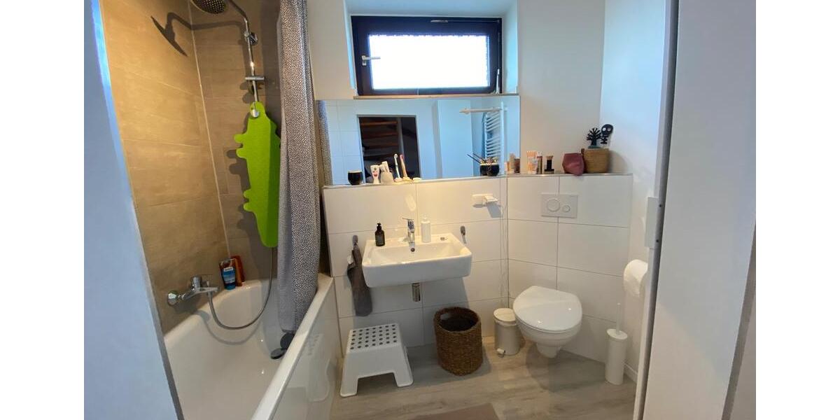 Saniertes und modern gestaltetes Reiheneckhaus in Willich-Neersen 4.5 zimmer