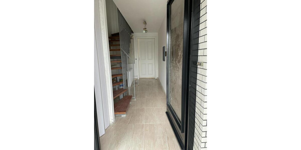 Reihenhaus Wuppertal Gemarkung Elberfeld - 5 Zimmer, 165 m&sup2;, 1.800&euro; | Angebot:25333097